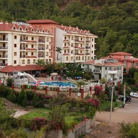 Club Seray Forest 马尔马里斯